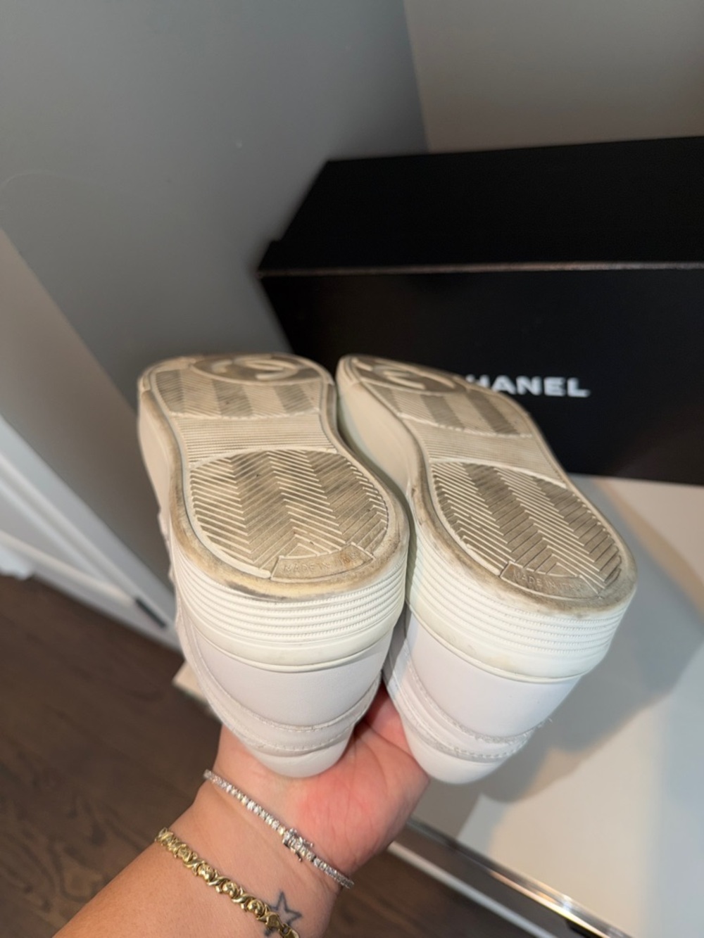 Chanel White Leather Sneakers - Picture 5 of 7